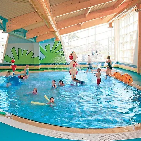 North Lake Lodges אתר נופש