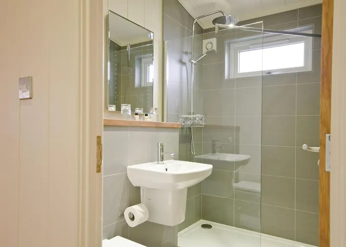 منتجع North Lake Lodges Langrigg